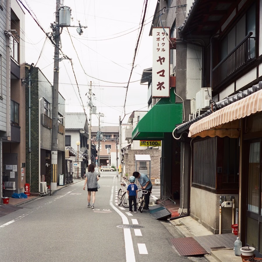 Shot on Leica M6, Kodak Portra 400
