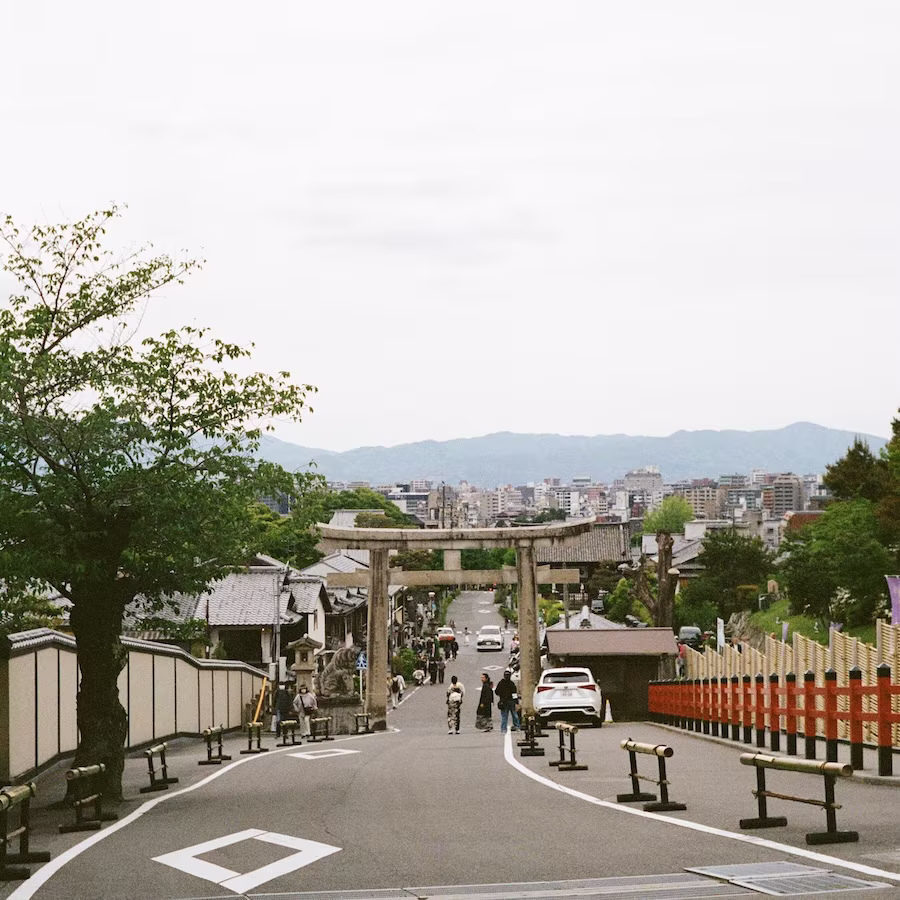 Shot on Leica M6, Kodak Portra 400